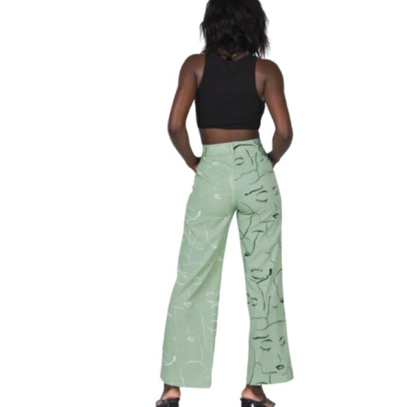 Women's 2 NWT Princess Polly Face It Pants Green High Waisted - Picture 3 of 11